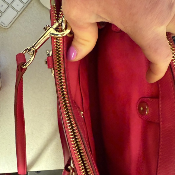 Coach bag/purse excellent condition - Picture 3 of 5